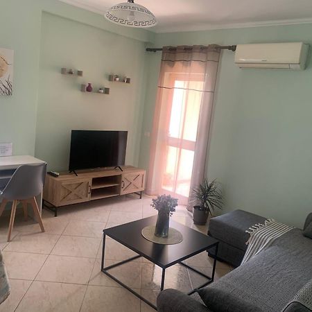 Bevis Apartment Tirana Eksteriør billede