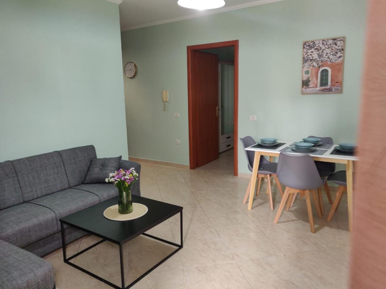Bevis Apartment Tirana Eksteriør billede
