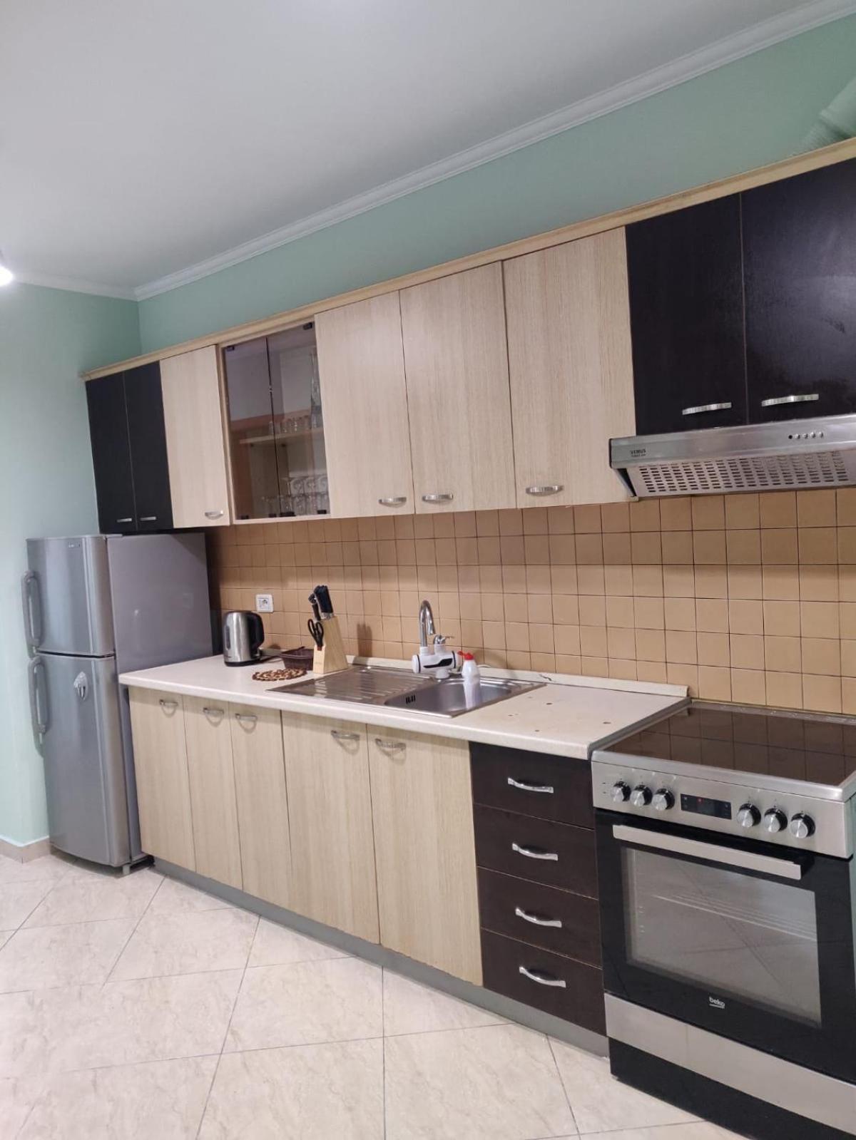 Bevis Apartment Tirana Eksteriør billede