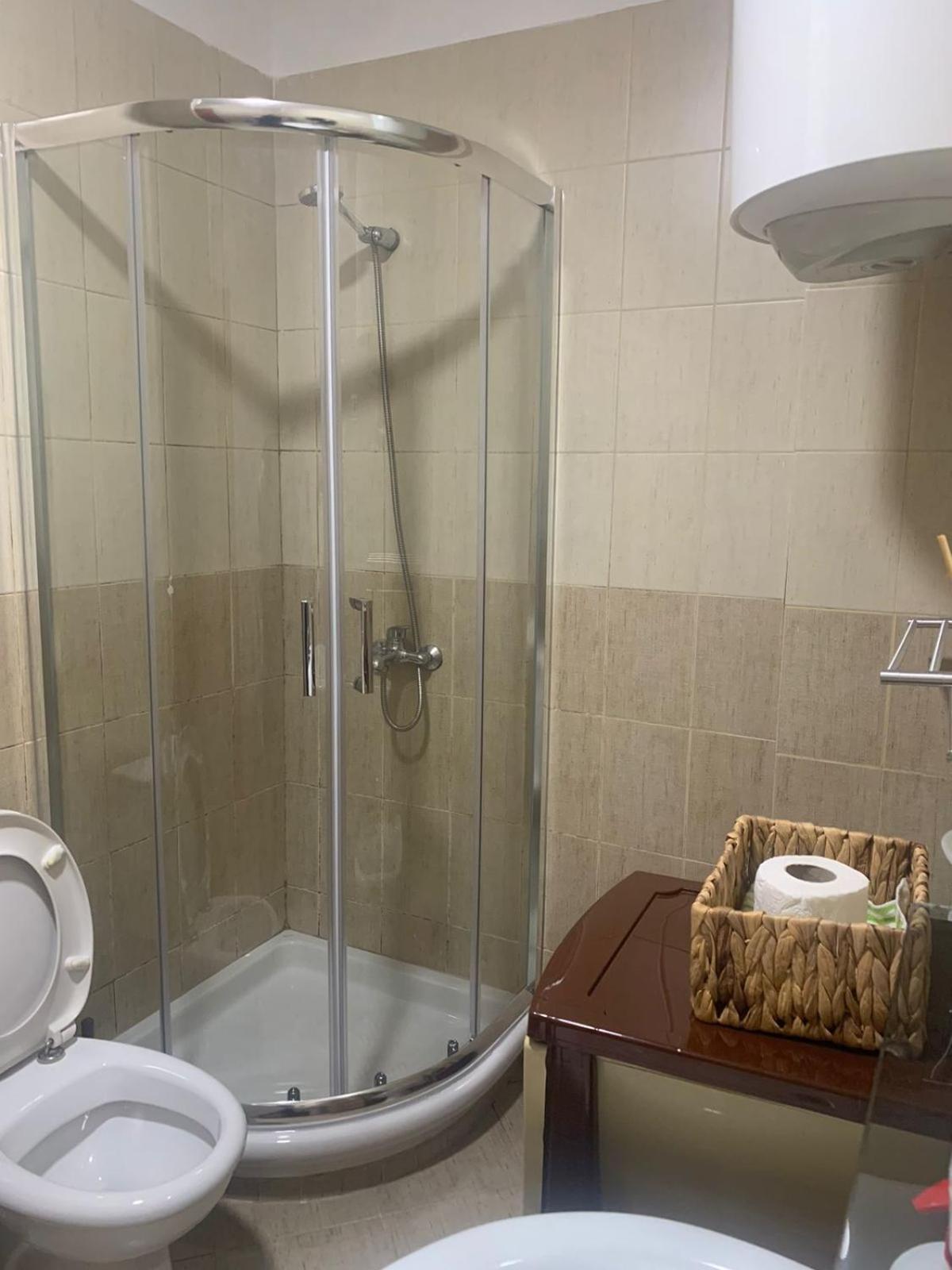 Bevis Apartment Tirana Eksteriør billede