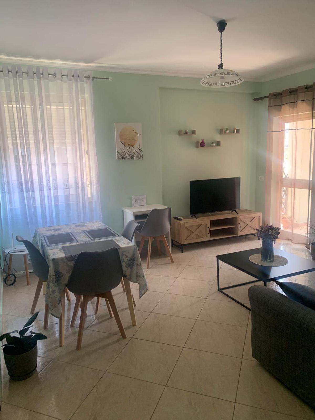 Bevis Apartment Tirana Eksteriør billede